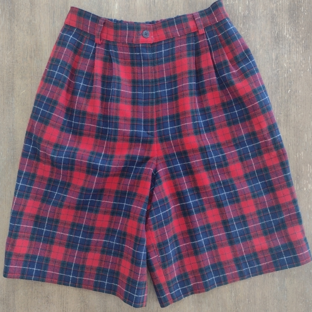 Heritage preppy 80s Red Plaid Pendleton Wool Shorts Size Small